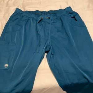 Women’s scrub bottoms